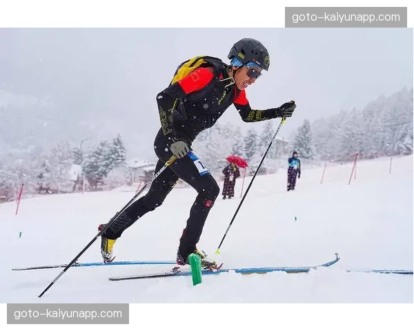 西班牙滑雪登山男子短距离夺金实现历史突破