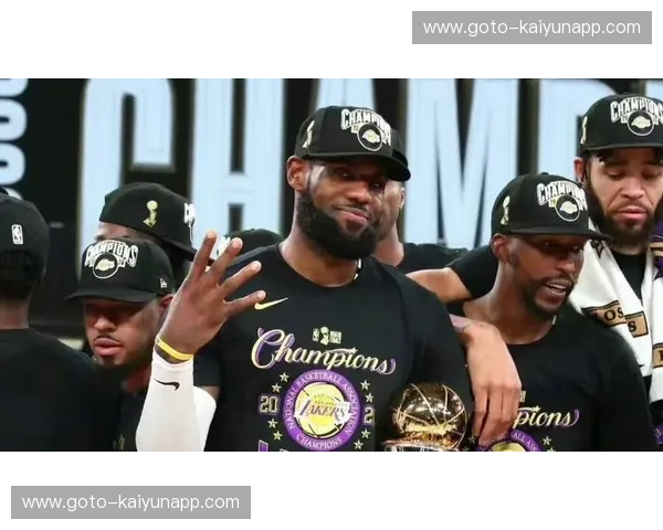 詹姆斯21分7板7助2帽 41岁老将成历史首位打出此数据球员